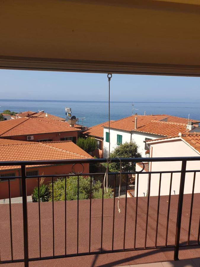 Casa Beppa Apartment Pomonte Exterior photo